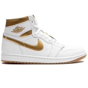 NIKE Women’s WMNS AIR JORDAN 1 RETRO HI OG Size 9.5